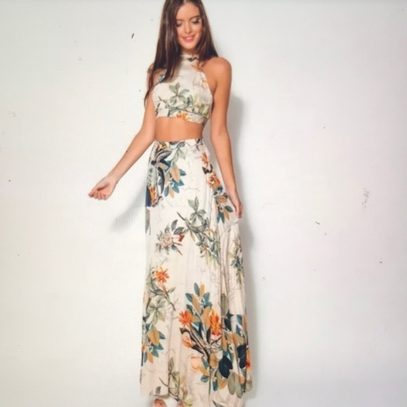 Other - ‼️‼️Sale‼️‼️LAST ONE Women’s Long Boho Halter Neck Maxi Dress